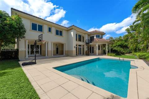673 Destacada Cir, Coral Gables FL - photo 11 of 15