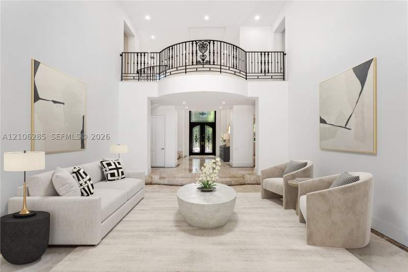 7 bedroom SingleFamilyResidence at 673 Destacada Cir, Cutler Oaks Estates, Coral Gables — photo 3