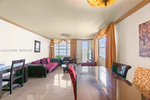 100 Lincoln Rd 811, Miami Beach FL - photo 11 of 41