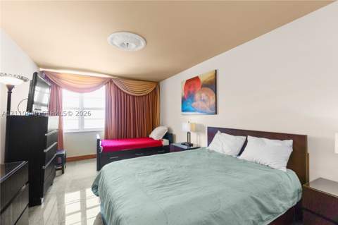 100 Lincoln Rd 811, Miami Beach FL - photo 20 of 41