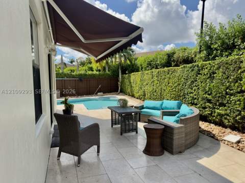 8880 NW 115th Ct, Doral FL - photo 19 of 31