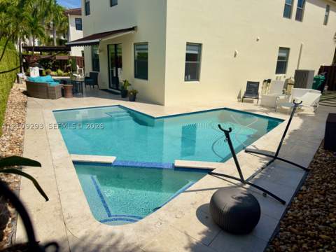 8880 NW 115th Ct, Doral FL - photo 20 of 31