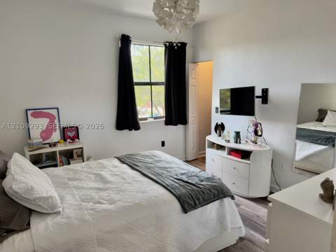 8880 NW 115th Ct, Doral FL - photo 24 of 31