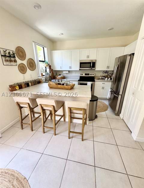 21443 NE 2nd Path, Miami FL - photo 9 of 24