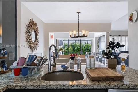 9123 SW 117th Ct, Miami FL - photo 11 of 36