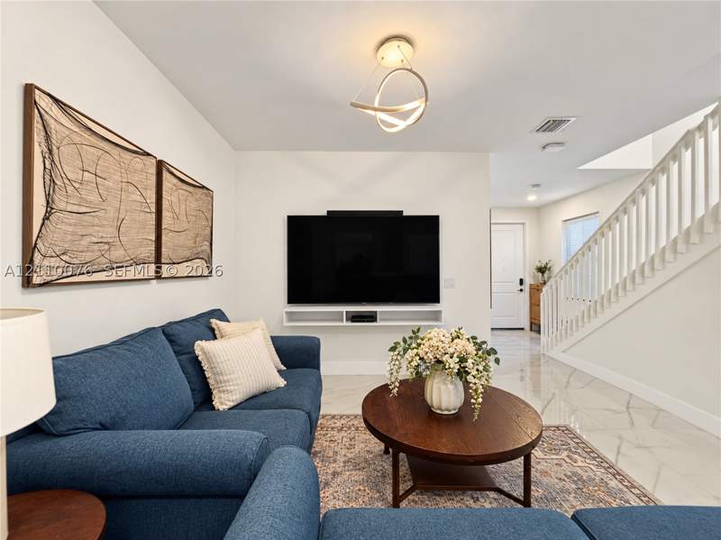 3 bedroom SingleFamilyResidence at 11399 SW 248th Ter, Coco Palm Villas, Homestead — photo 3
