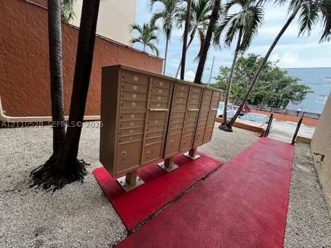 677 SW 9th Ave 205, Miami FL - photo 24 of 27