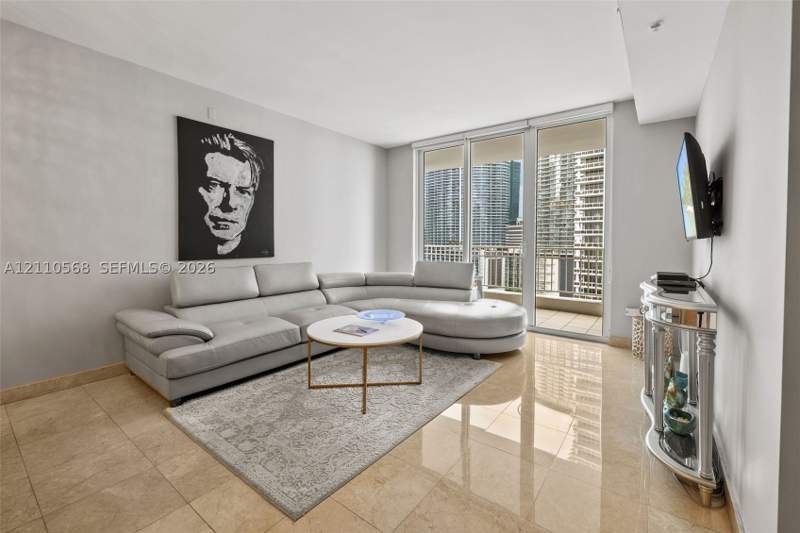 1 bedroom Condominium at 801 Brickell Key Blvd 2006, Courts Brickell Key Condo, Miami — photo 3