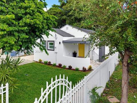 4133 NW 22nd Ct, Miami FL - photo 6 of 27