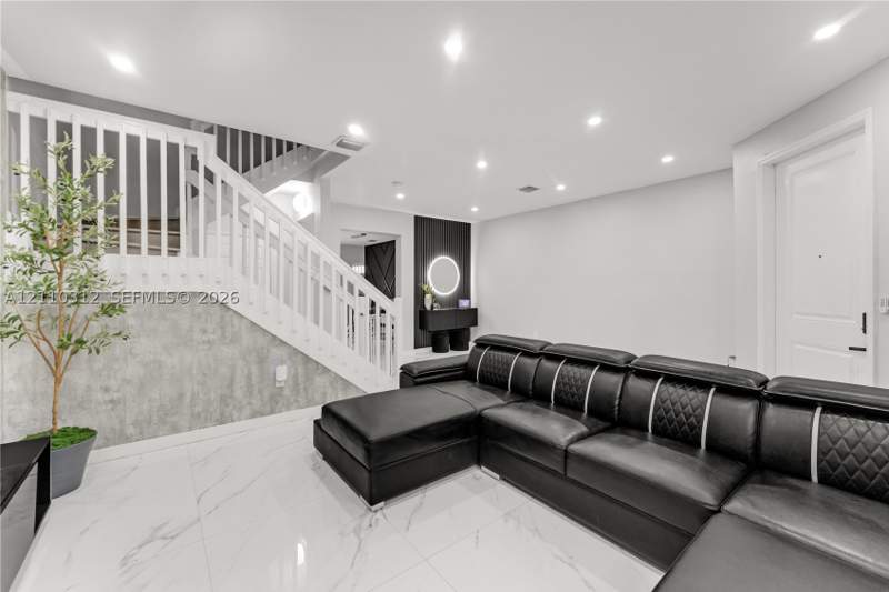 3 bedroom Townhouse at 11524 SW 248th Ln, Coco Palm Estates, Homestead — photo 3