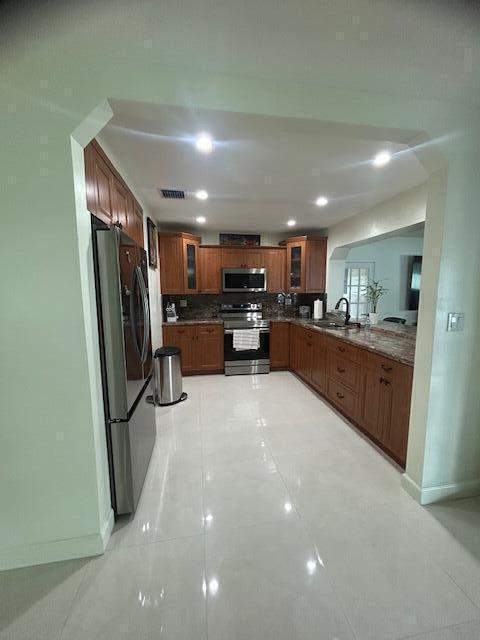 4 bedroom SingleFamilyResidence at 8555 NW 175th Street, Palm Springs North Sec T, Hialeah — photo 4