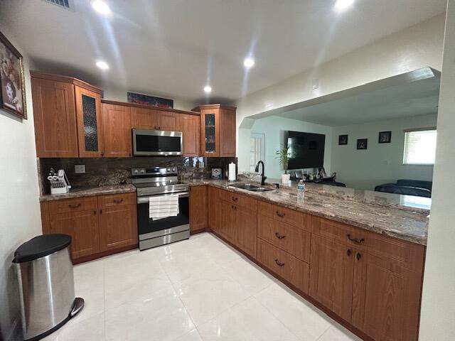 4 bedroom SingleFamilyResidence at 8555 NW 175th Street, Palm Springs North Sec T, Hialeah — photo 5