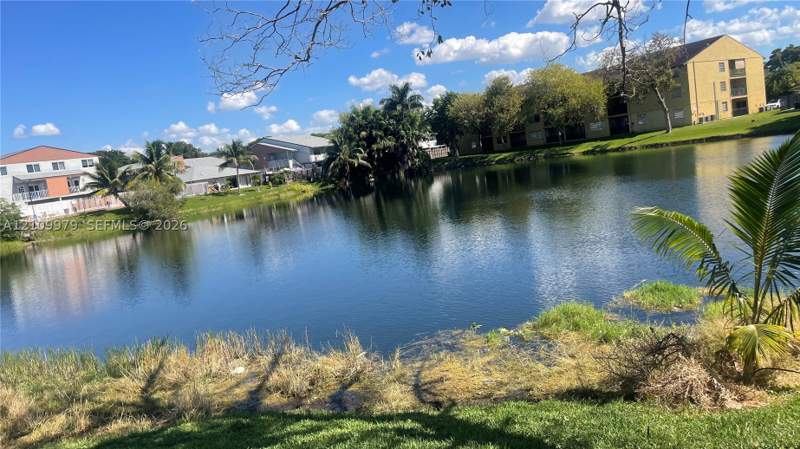 3 bedroom Townhouse at 15675 SW 82nd Cir Ln 3-10, View West Condo Ph I, Miami — photo 4