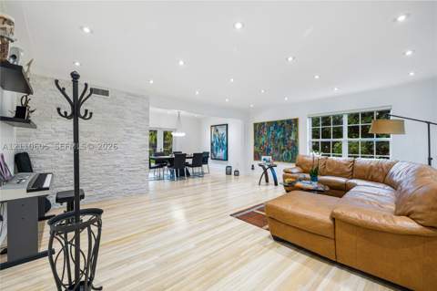11401 SW 72nd Pl, Pinecrest FL - photo 8 of 95
