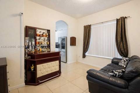 2007 NE 6th Ct, Homestead FL - photo 12 of 29