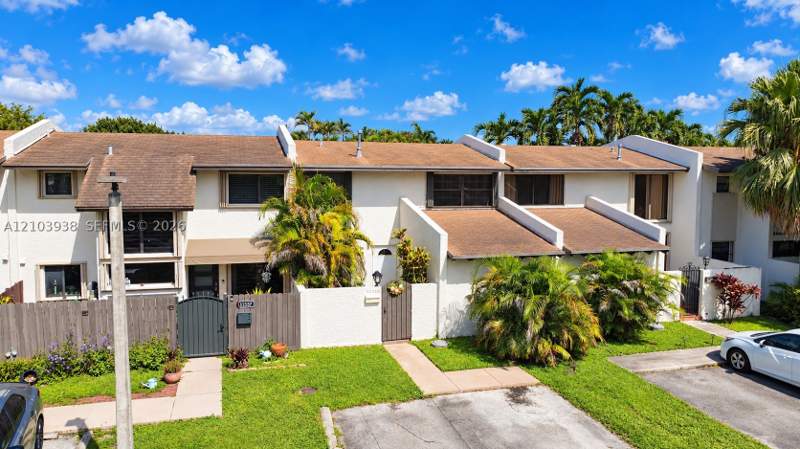 3 bedroom Townhouse at 11335 SW 71st Ln, Snapper Creek Townhouses, Miami — photo 3