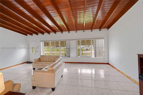611 NE 177th St, Miami FL - photo 8 of 38