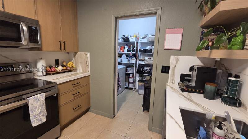 3 bedroom Townhouse at 10846 SW 240th Ln, Bluewaters Subdivision, Homestead — photo 3