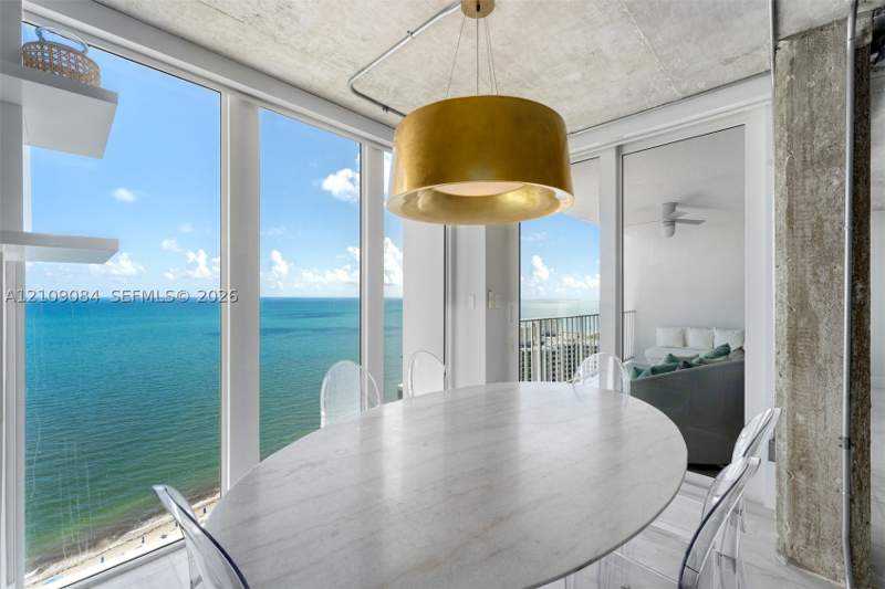 2 bedroom Condominium at 881 Ocean Dr 23C, Casa Del Mar Condo, Key Biscayne — photo 2