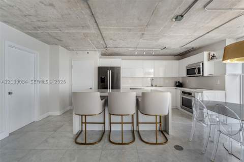 881 Ocean Dr 23C, Key Biscayne FL - photo 8 of 27