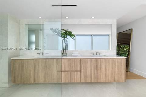234 Washington Ave D, Miami Beach FL - photo 17 of 38