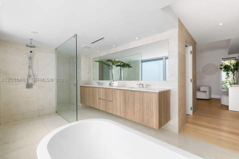 234 Washington Ave D, Miami Beach FL - photo 18 of 38