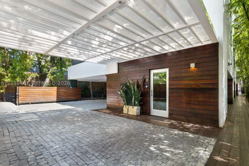3 bedroom Condominium at 234 Washington Ave D, Ocean Beach Add No 3, Miami Beach — photo 2