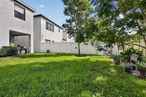 808 NE 191st St, Miami FL - photo 21 of 22