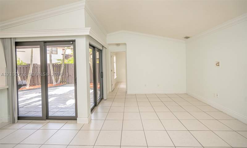 2 bedroom Condominium at 14955 SW 49th Ln 5E, Lakes Meadow Vilg Homes C, Miami — photo 5