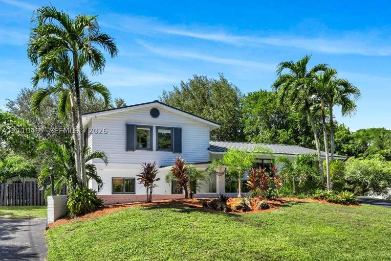 4 bedroom SingleFamilyResidence at 15922 SW 83rd Ct, Southwood, Palmetto Bay — photo 5