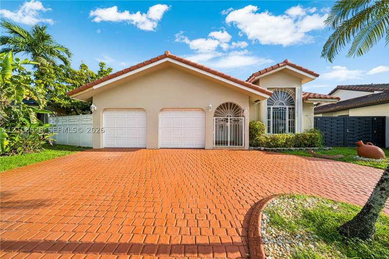 3 bedroom SingleFamilyResidence at 14348 SW 50th St, Bird Lakes South Sec 4, Miami — photo 5