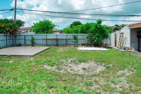 90 E 41st St, Hialeah FL - photo 15 of 19