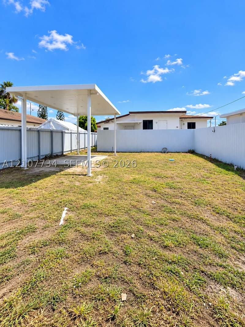 3 bedroom SingleFamilyResidence at 3080 NW 48th Ter, Home Owners Paradise, Miami — photo 2