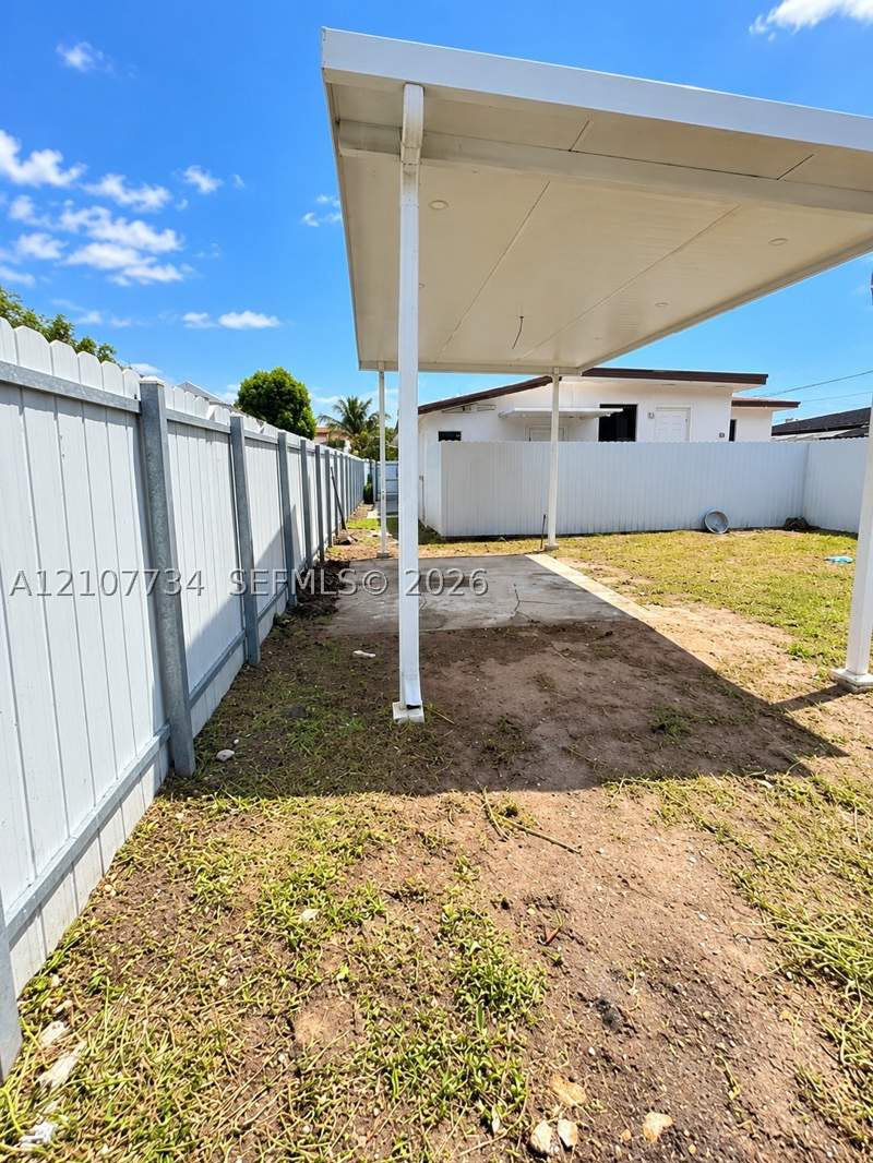 3 bedroom SingleFamilyResidence at 3080 NW 48th Ter, Home Owners Paradise, Miami — photo 3