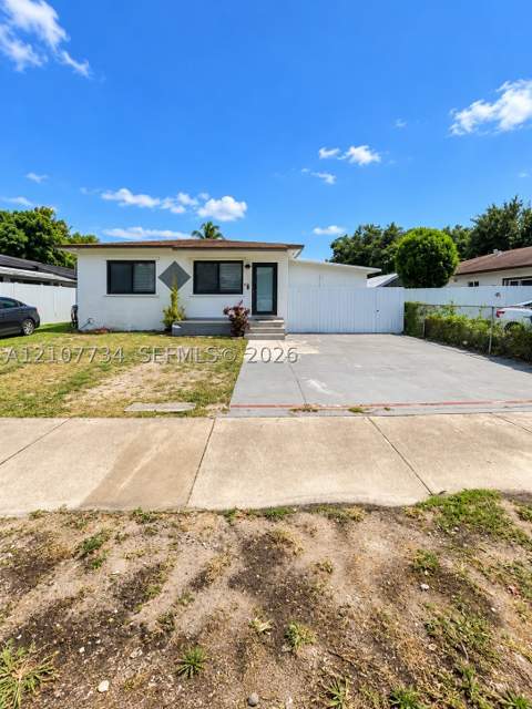3080 NW 48th Ter, Miami FL - photo 8 of 39
