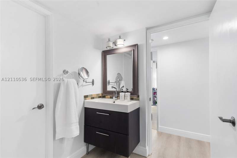 2 bedroom Condominium at 3350 NE 192nd St 4Q-B, Southview At Aventura Con, Aventura — photo 5