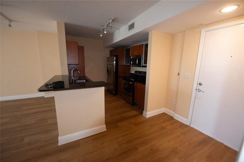 1 bedroom Condominium at 2775 NE 187th Street 621, Venture At Aventura West C, Aventura — photo 5