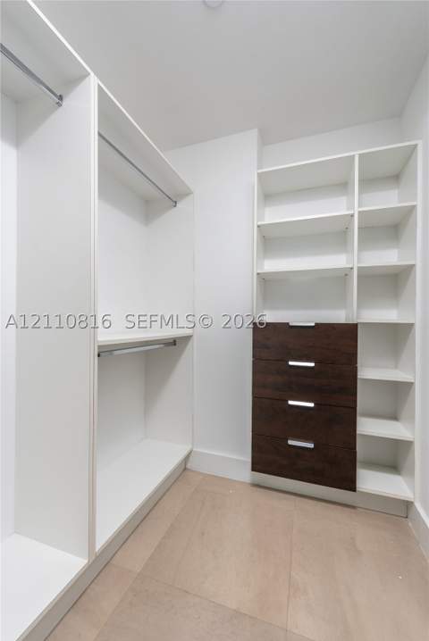 900 Biscayne Blvd 707, Miami FL - photo 12 of 38