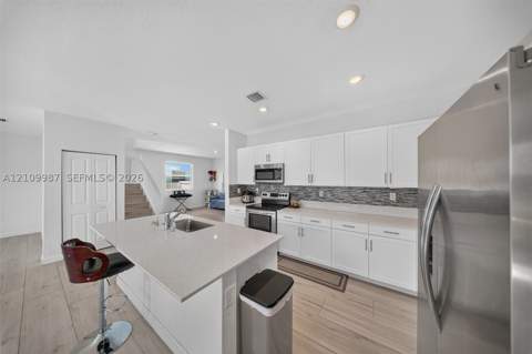 12740 SW 214th Ter, Miami FL - photo 13 of 43