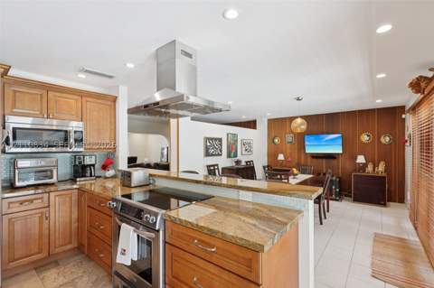 360 Menores Ave, Miami FL - photo 15 of 52