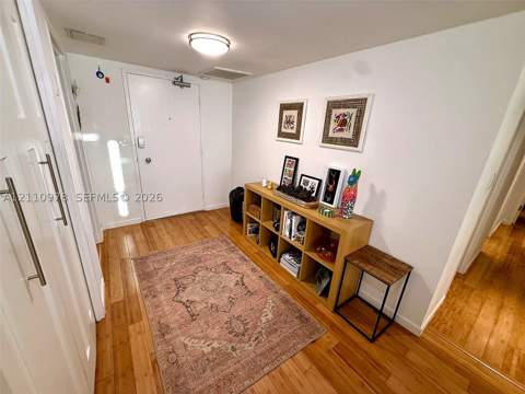 900 Bay Dr 225, Miami Beach FL - photo 14 of 42