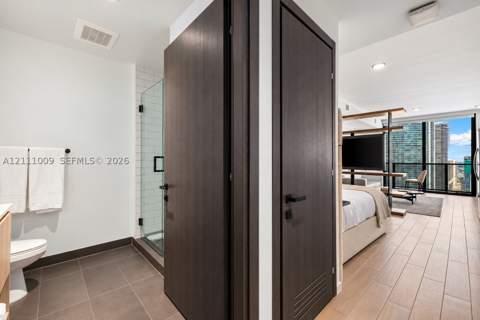 398 NE 5th St 4308, Miami FL - photo 16 of 35