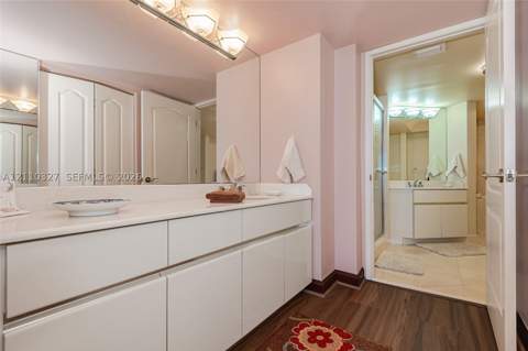 5757 Collins Ave 1005, Miami Beach FL - photo 18 of 55