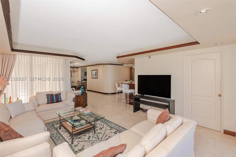 3 bedroom Condominium at 5757 Collins Ave 1005, Lexcellence Condo, Miami Beach — photo 4