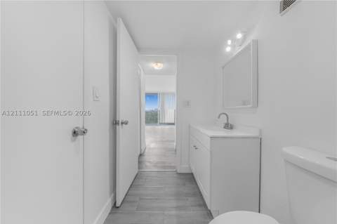 1300 NE Miami Gardens Dr 512E, Miami FL - photo 10 of 28