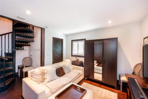 3621 Viscaya Ct, Coral Gables FL - photo 11 of 38
