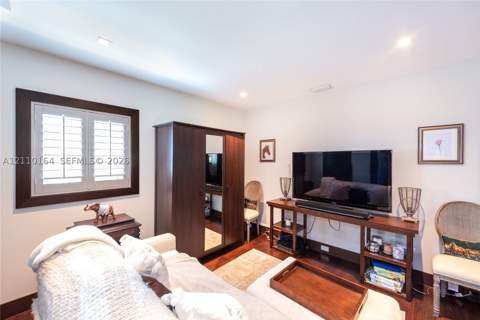 3621 Viscaya Ct, Coral Gables FL - photo 12 of 38