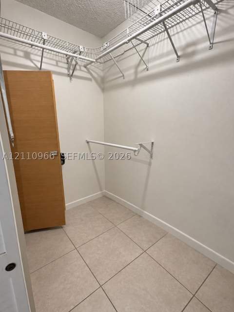 6970 NW 173rd Dr 2102, Hialeah FL - photo 8 of 11
