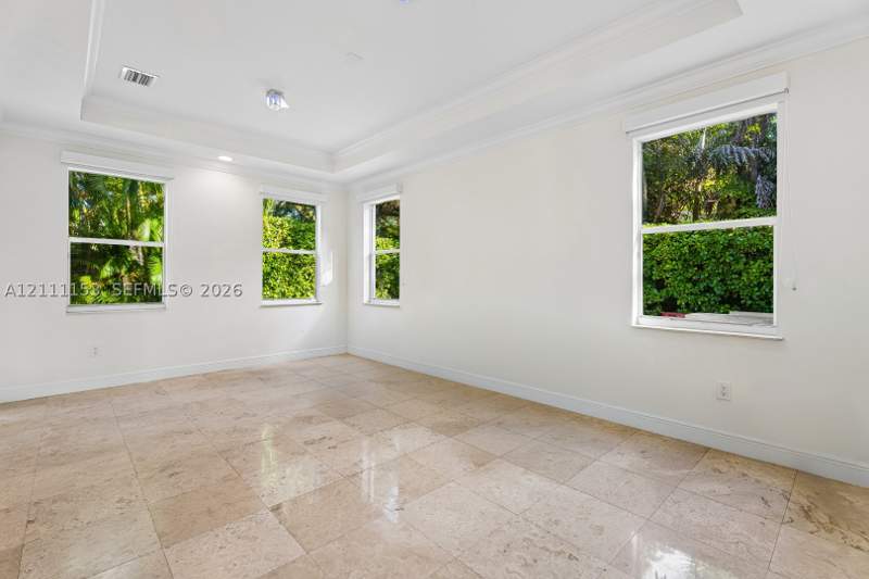 5 bedroom SingleFamilyResidence at 16625 Old Cutler Rd, Roberts Sub, Palmetto Bay — photo 4