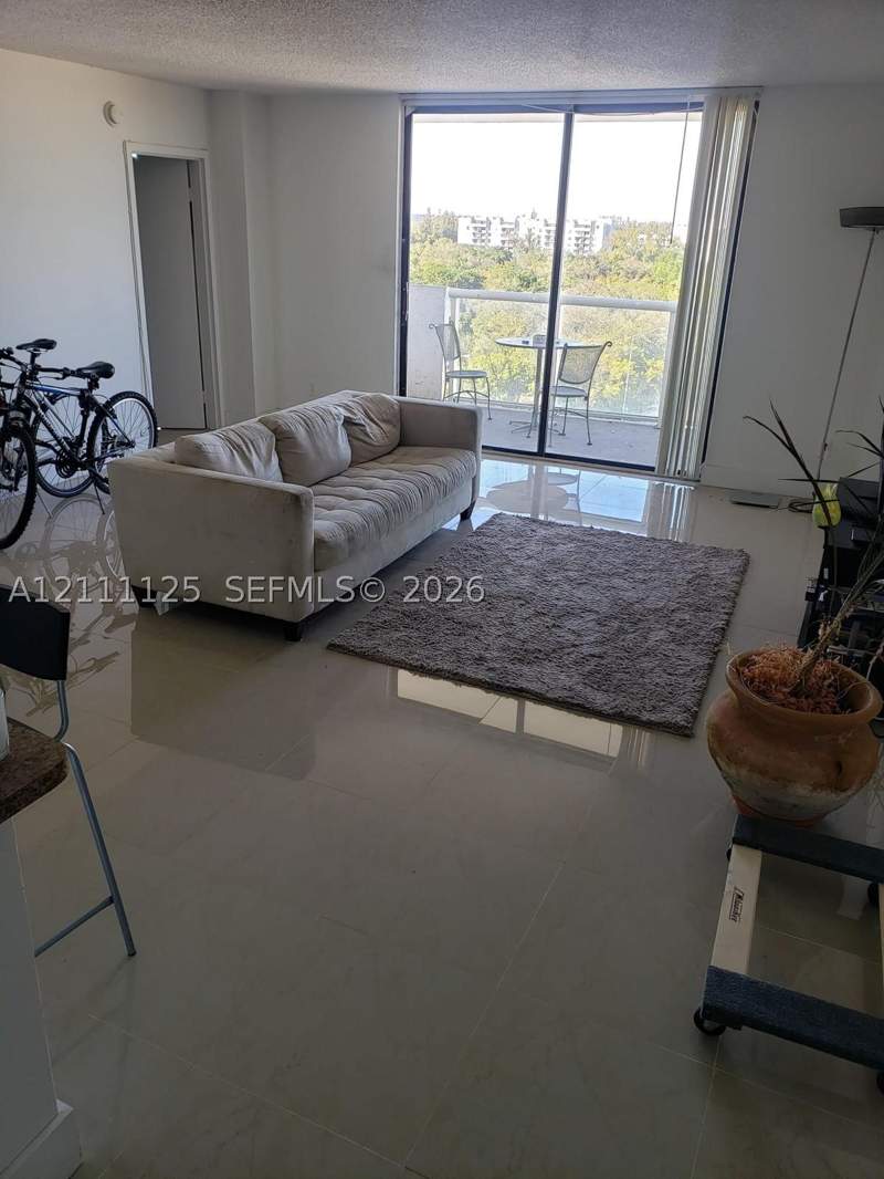 2 bedroom Condominium at 13499 Biscayne Blvd 1005, Sailboat Cay Condo, North Miami — photo 5